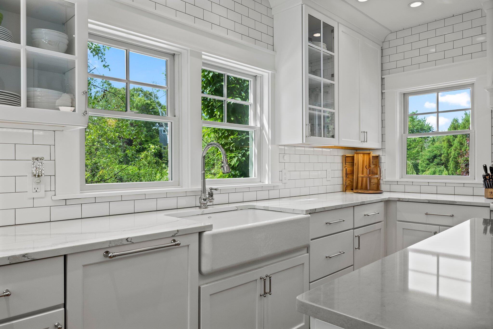 29 Point Street Provincetown, MA 02657 - Photo 13 of 66 47-web-or-mls-29-point-st