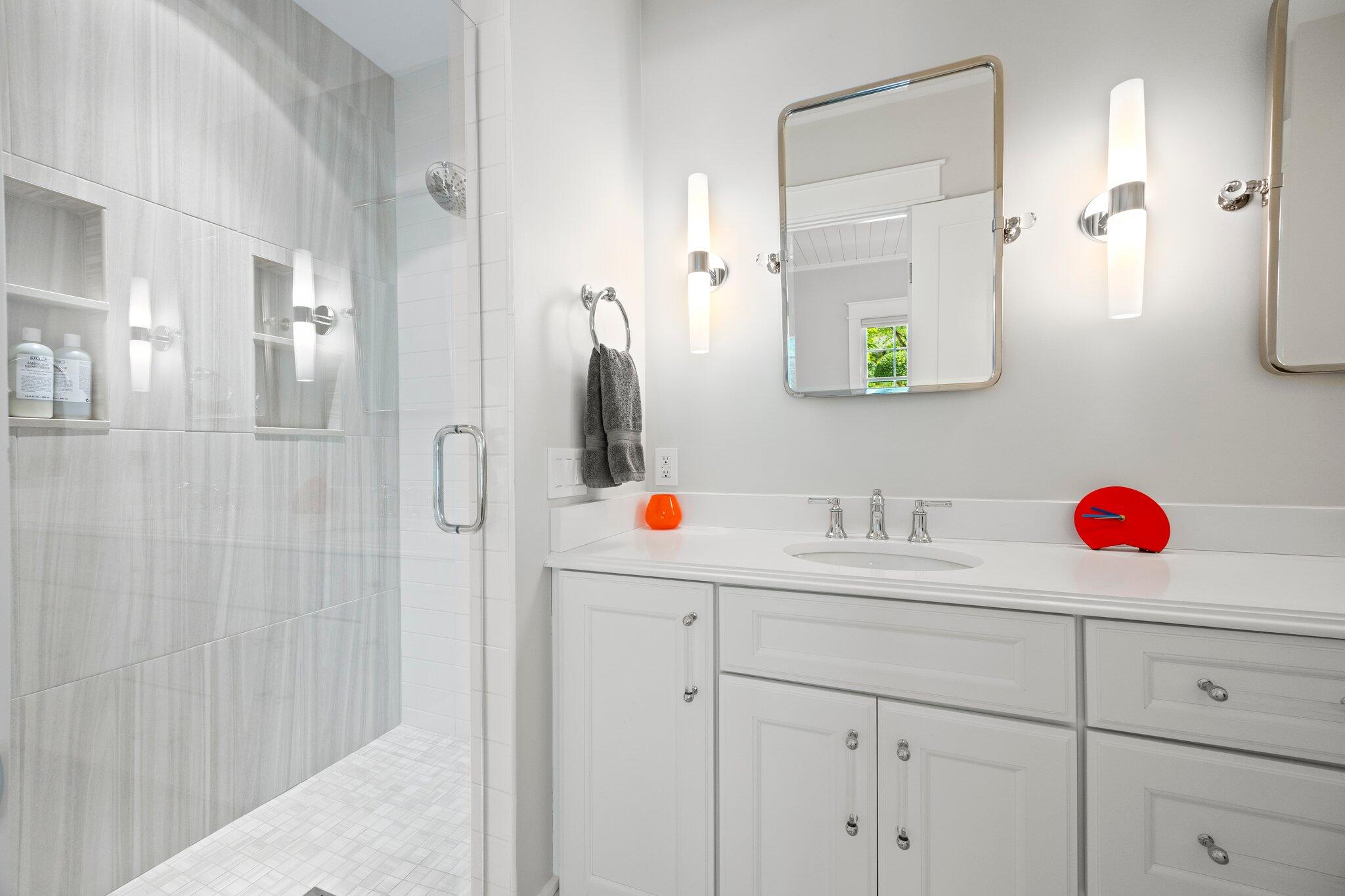 29 Point Street Provincetown, MA 02657 - Photo 23 of 66 57-web-or-mls-29-point-st