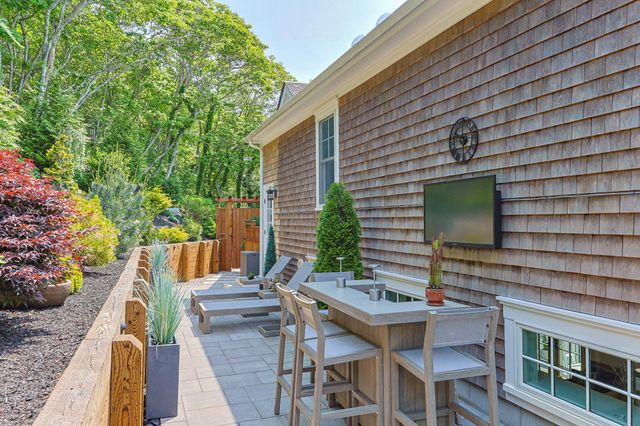 $3,200,000 | 29 Point Street, Provincetown, MA 02657