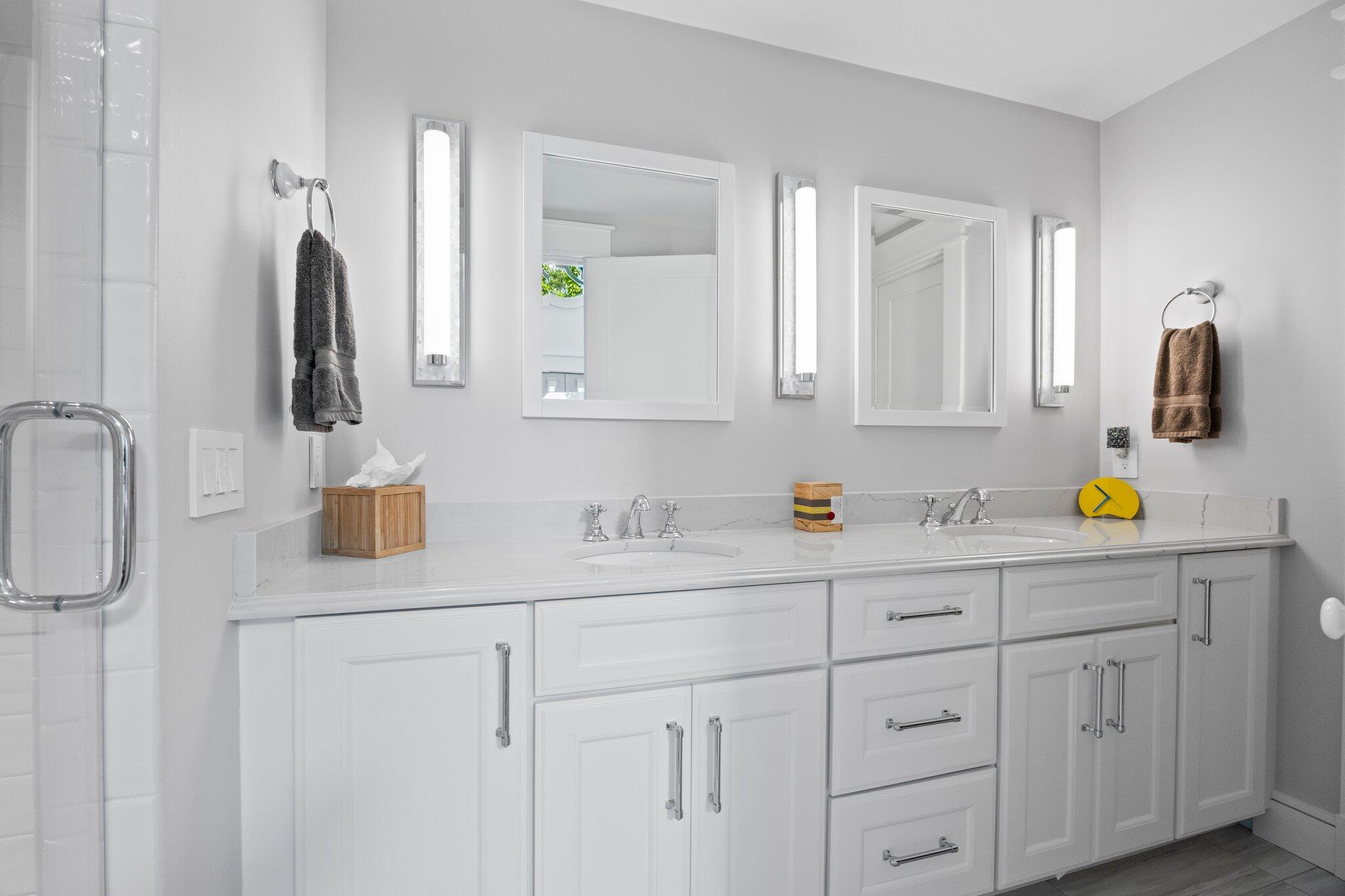 29 Point Street Provincetown, MA 02657 - Photo 37 of 66 64-web-or-mls-29-point-st