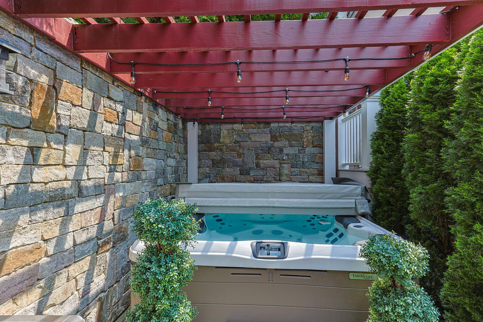 29 Point Street Provincetown, MA 02657 - Photo 62 of 66 13-web-or-mls-29-point-st