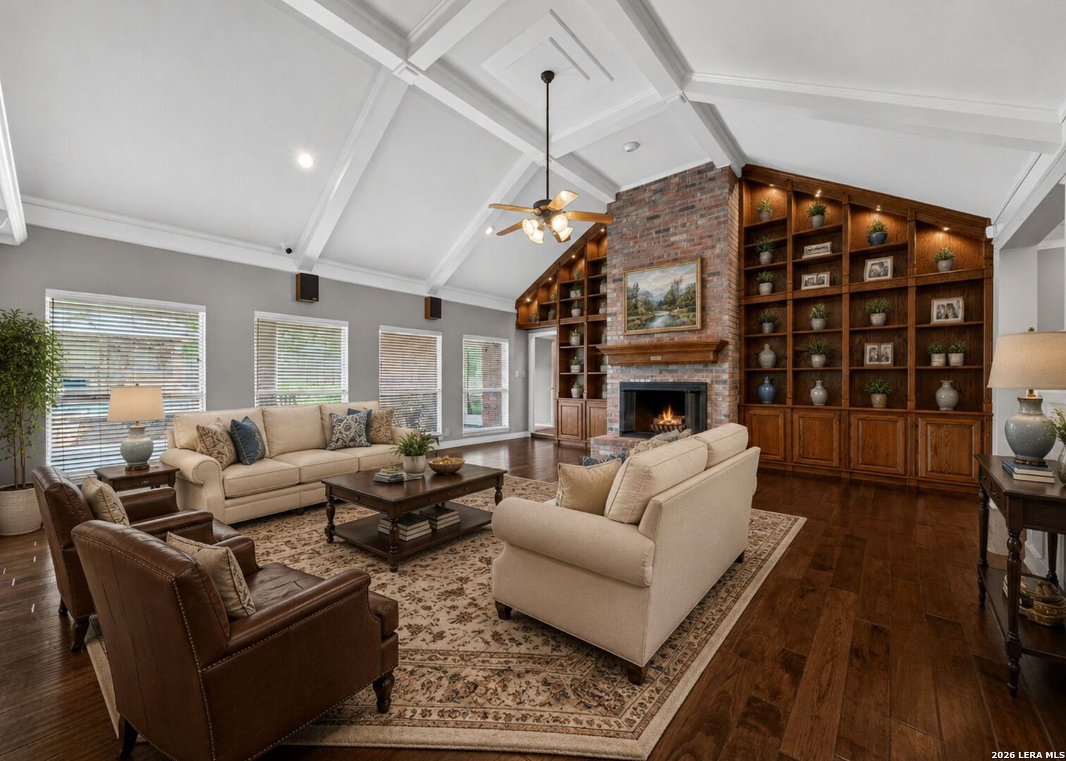 8639 Raintree Woods Drive Fair Oaks Ranch, TX 78015 - Photo 6 of 55