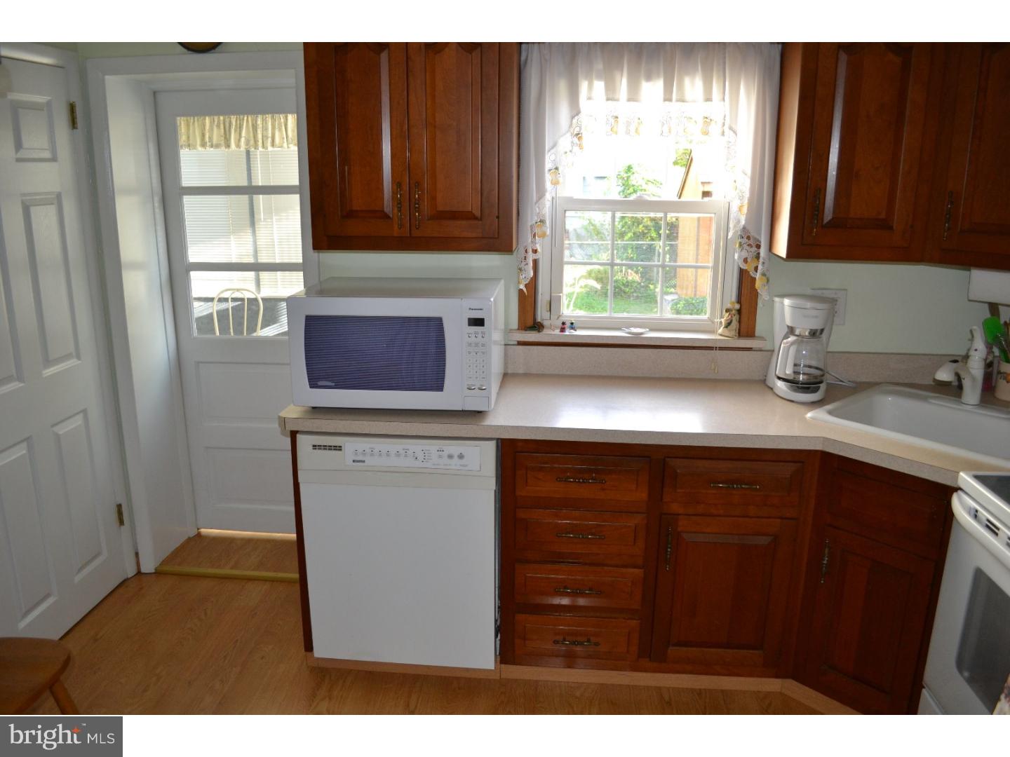 516 Stiles Avenue Ridley Park, PA 19078 - Photo 14 of 24 Kitchen