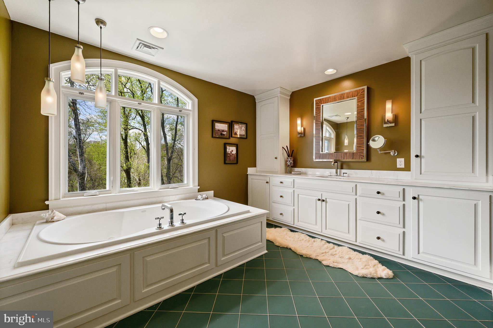 113 Brooke Farm Road Wayne, PA 19087 - Photo 29 of 58 Master BA has heated radiant glass tile flooring