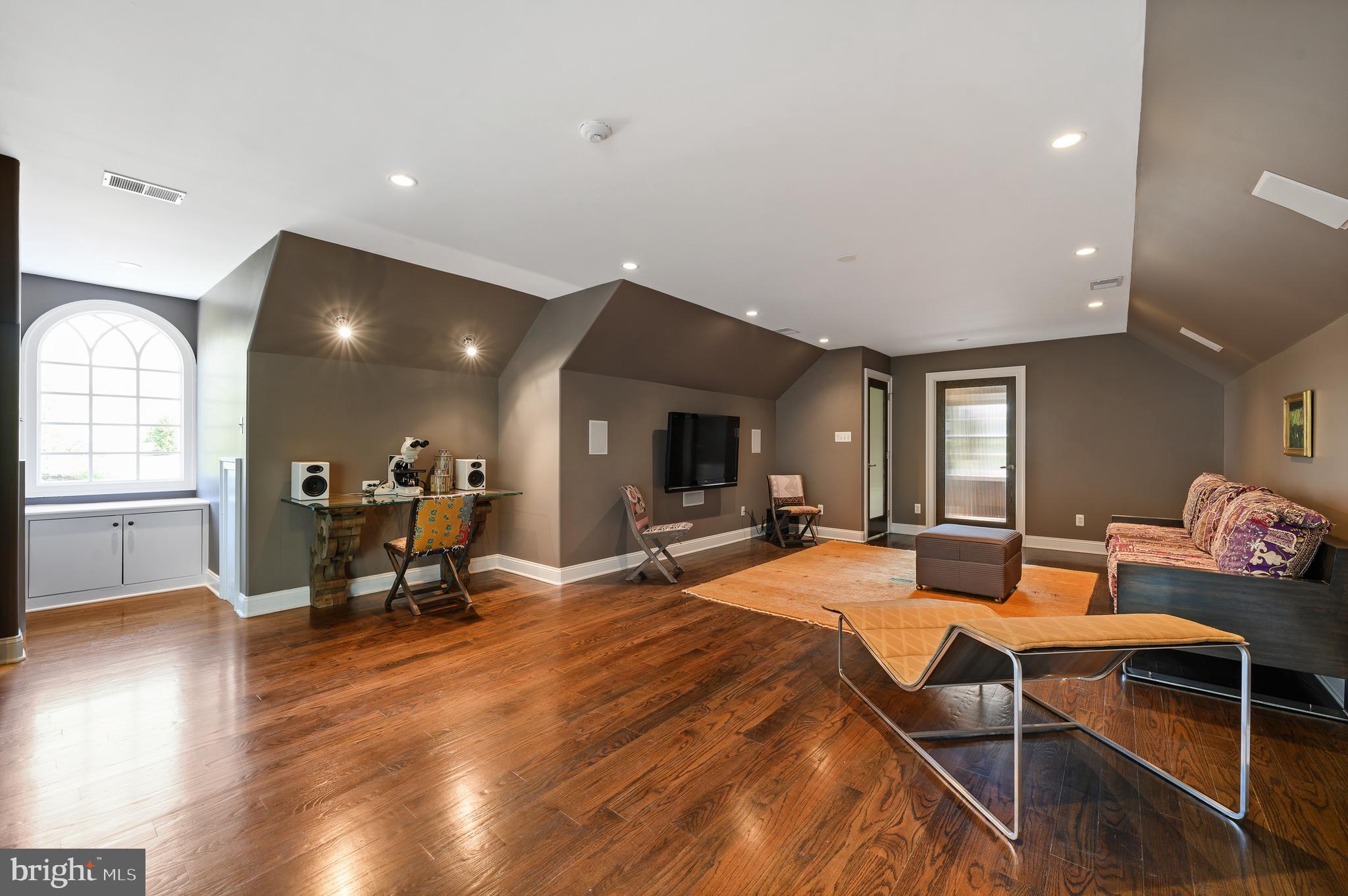 113 Brooke Farm Road Wayne, PA 19087 - Photo 43 of 58 Gleaming wood floors