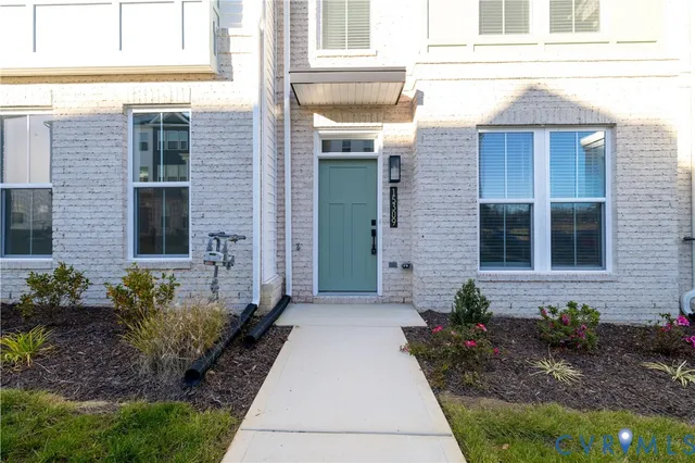 $2,600 | 15309 Sunray Alley, Chesterfield, VA 23832