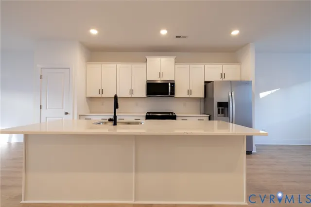 $2,600 | 15309 Sunray Alley, Chesterfield, VA 23832