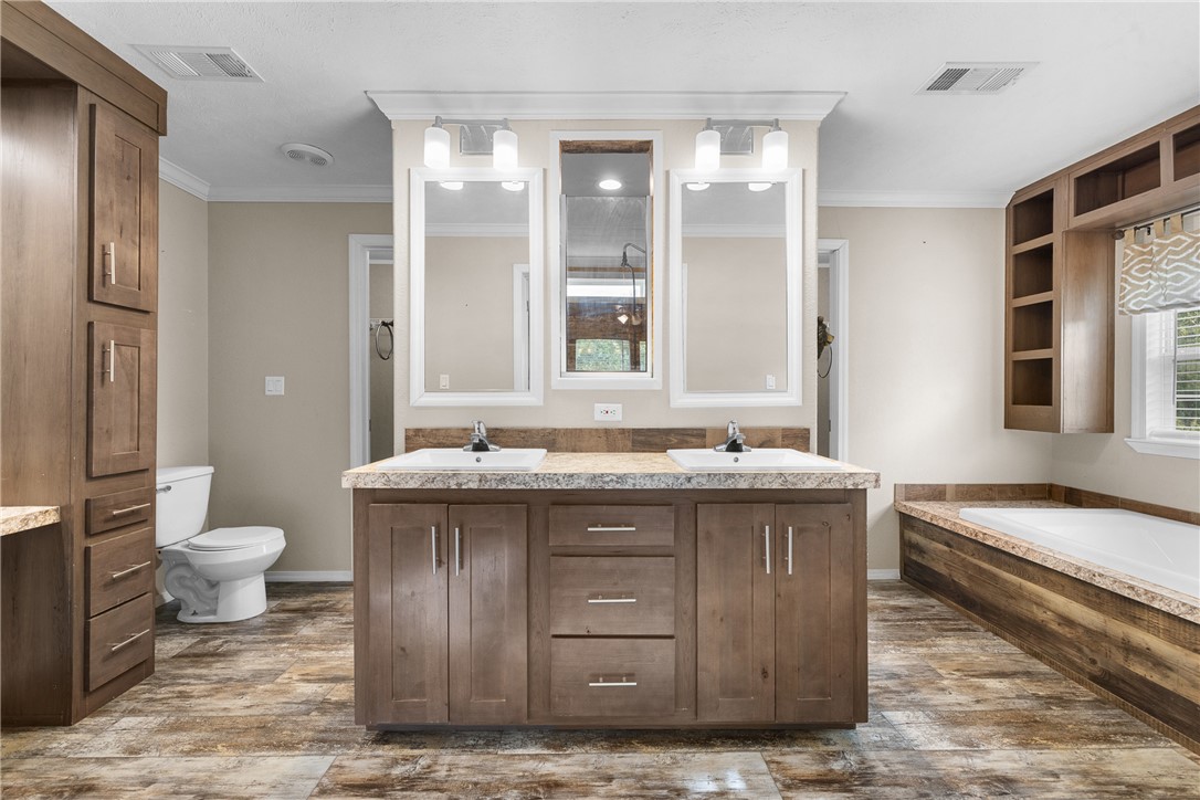 9556 West Henry Prairie Road Hearne, TX 77859 - Photo 13 of 42 Gallery Image 13