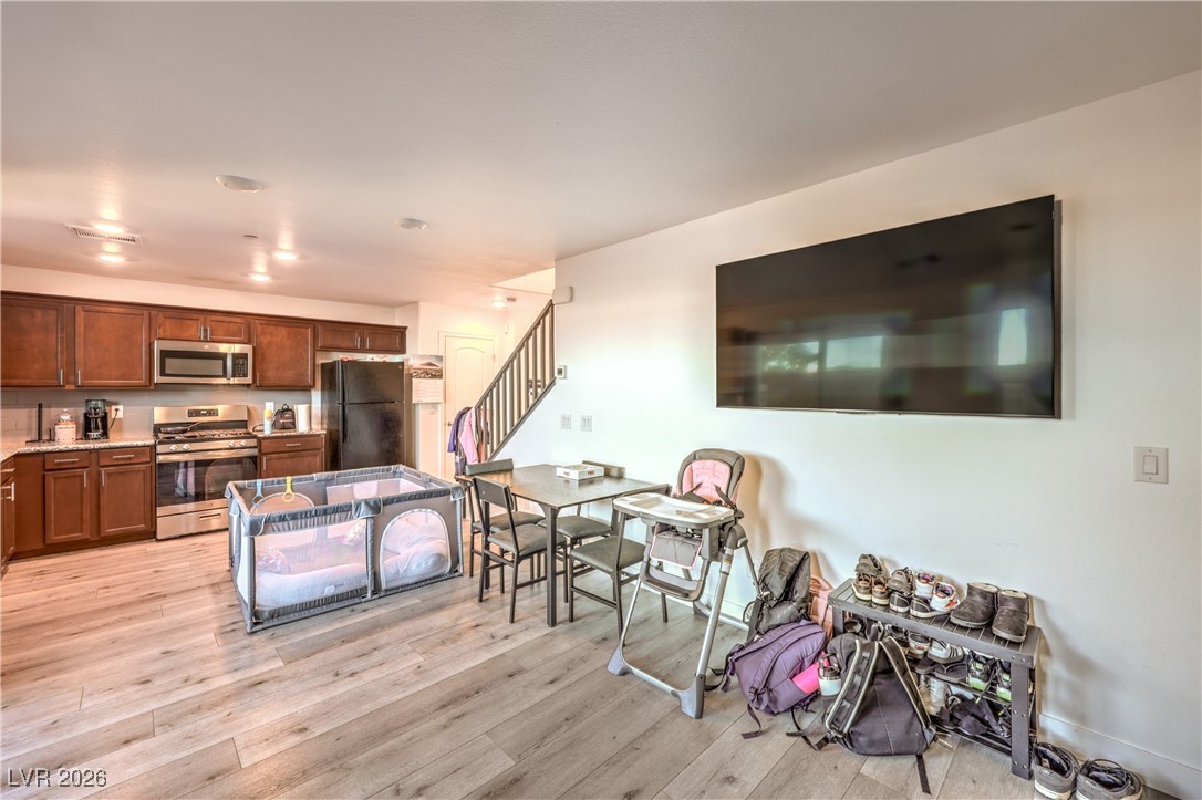 300 Rain Quail Way Henderson, NV 89012 - Photo 12 of 42