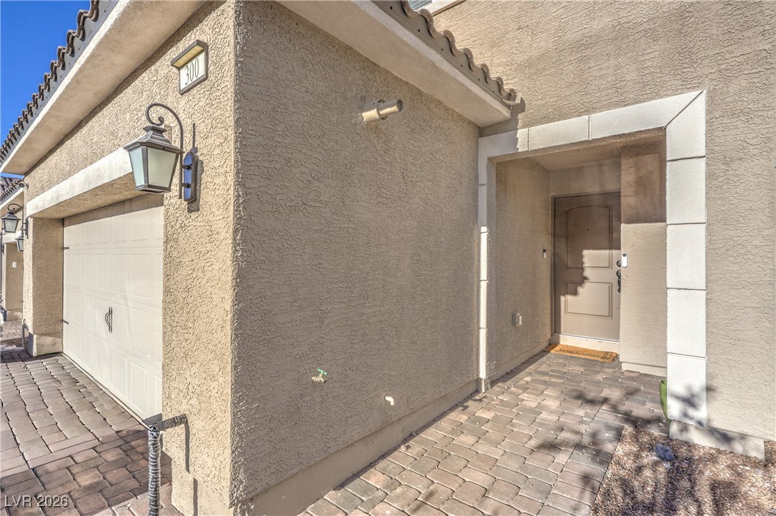 300 Rain Quail Way Henderson, NV 89012 - Photo 4 of 42