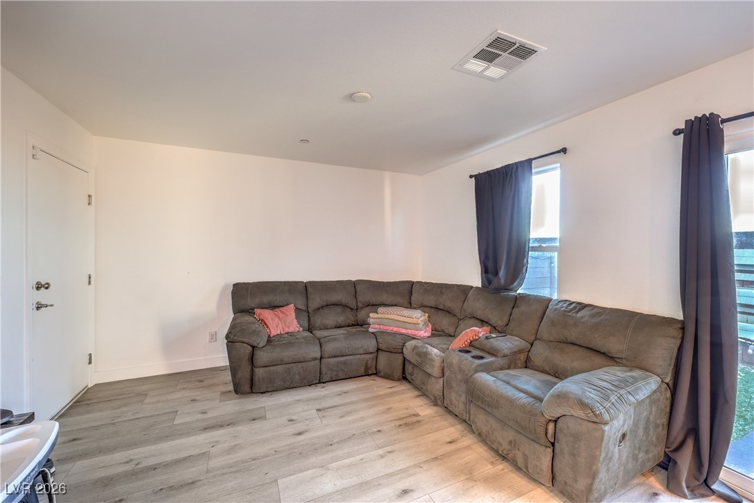 300 Rain Quail Way Henderson, NV 89012 - Photo 10 of 42