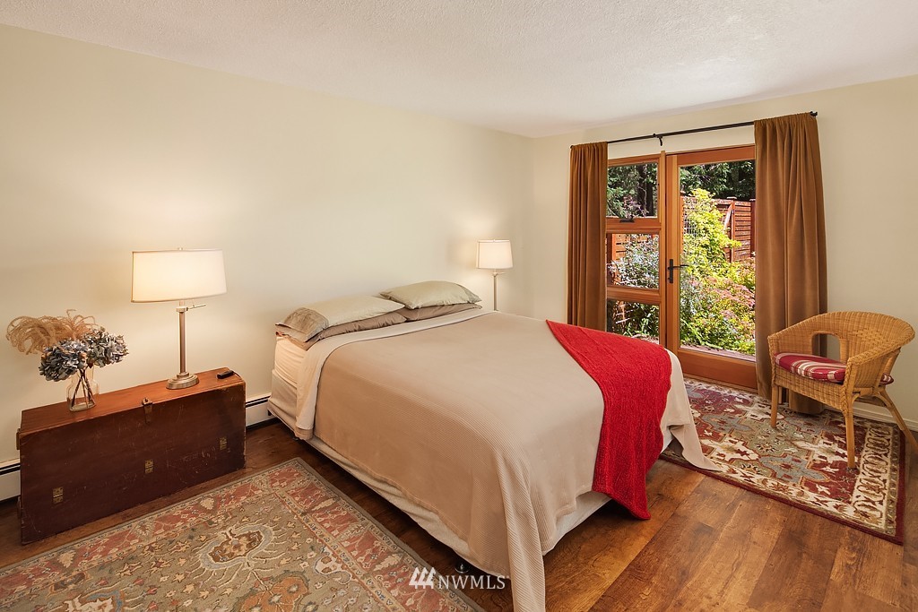 14210 Southwest Reddings Beach Road Vashon, WA 98070 - Photo 11 of 25