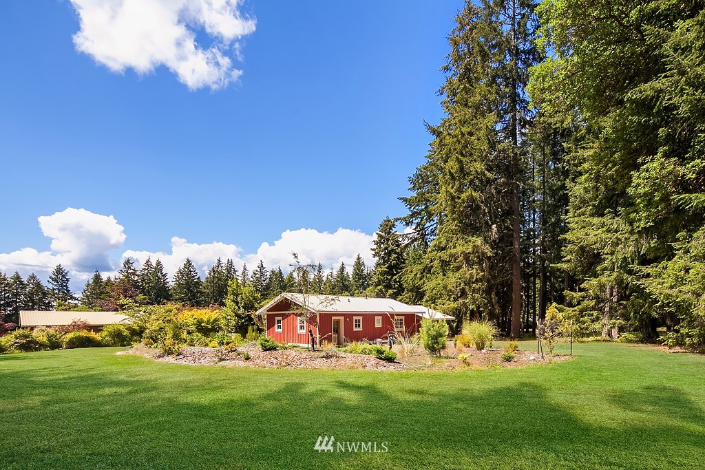 14210 Southwest Reddings Beach Road Vashon, WA 98070 - Photo 21 of 25