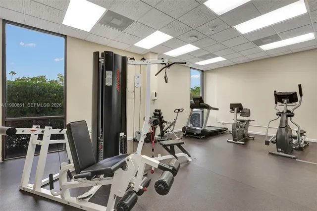 $2,350 | 20100 West Country Club Drive, Unit 405, Aventura, FL 33180