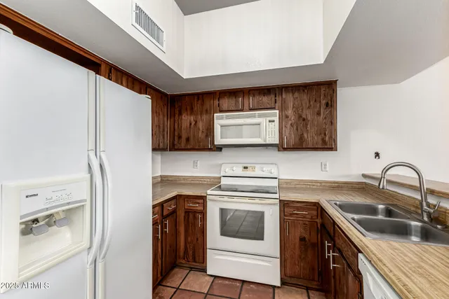 $255,900 | 14002 North 49th Avenue, Unit 1012, Glendale, AZ 85306