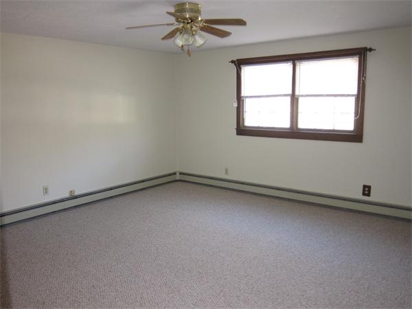 47 Roberts Road Ashland, MA 01721 - Photo 18 of 21 Gallery Image 18