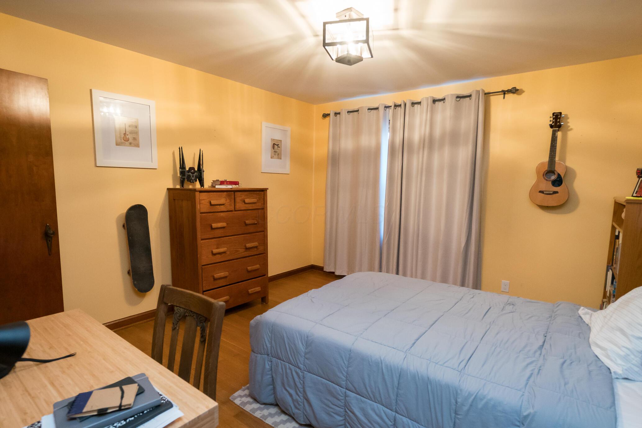 459 Tibet Road Columbus, OH 43202 - Photo 29 of 42 Bedroom 3, view 3
