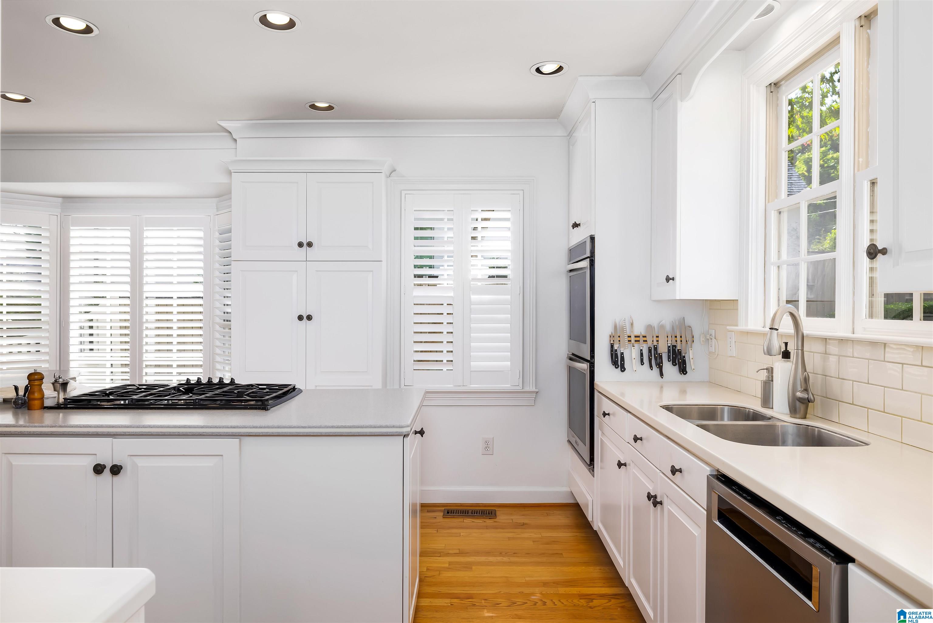 34 Clarendon Road Birmingham, AL 35213 - Photo 14 of 50