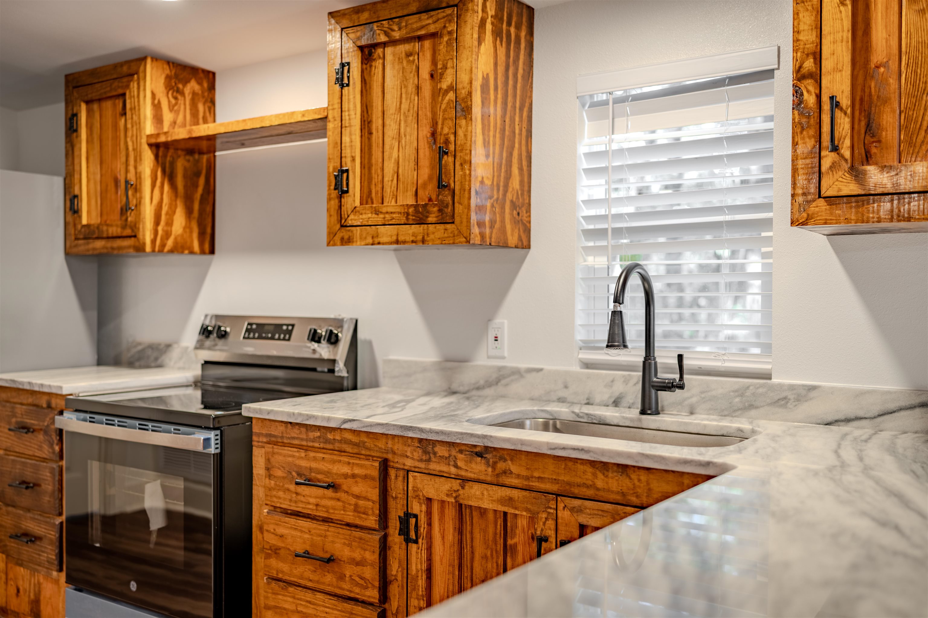 4766 Preston Johnson Road Tallahassee, FL 32310 - Photo 3 of 32