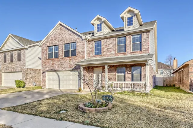 $3,100 | 5832 Arena Circle, Fort Worth, TX 76179