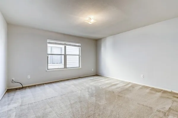 $3,100 | 5832 Arena Circle, Fort Worth, TX 76179