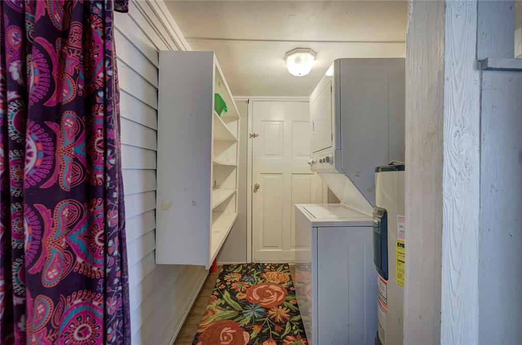 401 Edison Street Menlo, GA 30731 - Photo 13 of 34 walk in closet with wooden floor