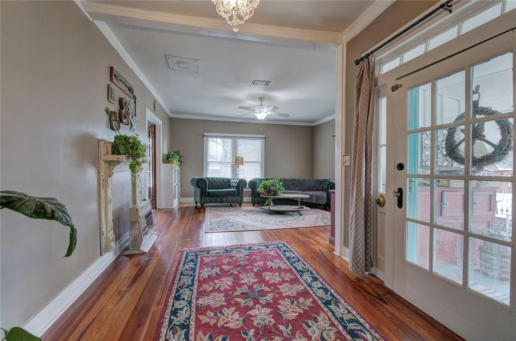 401 Edison Street Menlo, GA 30731 - Photo 25 of 34 a living room with furniture rug and a rug