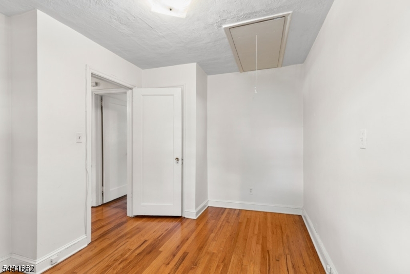 108 Gallows Hill Road Cranford, NJ 07016 - Photo 19 of 25