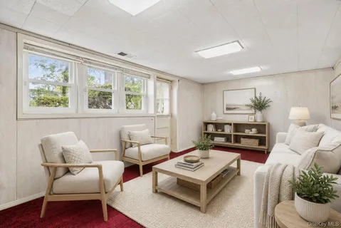 $899,000 | 48 Stanton Circle, New Rochelle, NY 10804