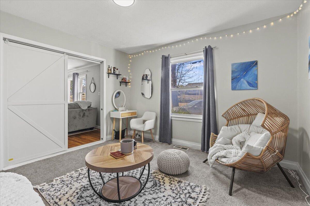 2702 Richmond Hill Road Augusta, GA 30906 - Photo 11 of 29 07-Great Room