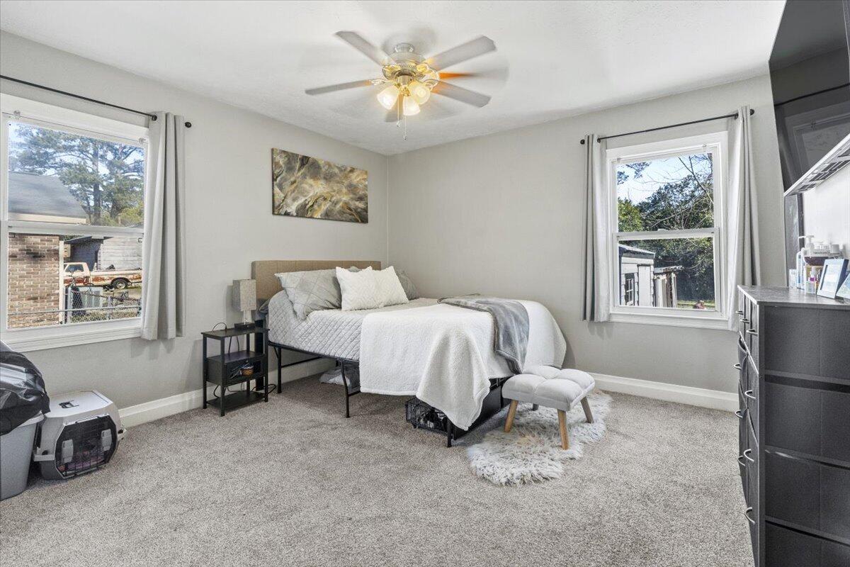 2702 Richmond Hill Road Augusta, GA 30906 - Photo 19 of 29 18-Owners Bedroom