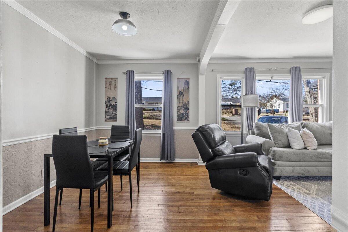 2702 Richmond Hill Road Augusta, GA 30906 - Photo 9 of 29 12-Dining Area