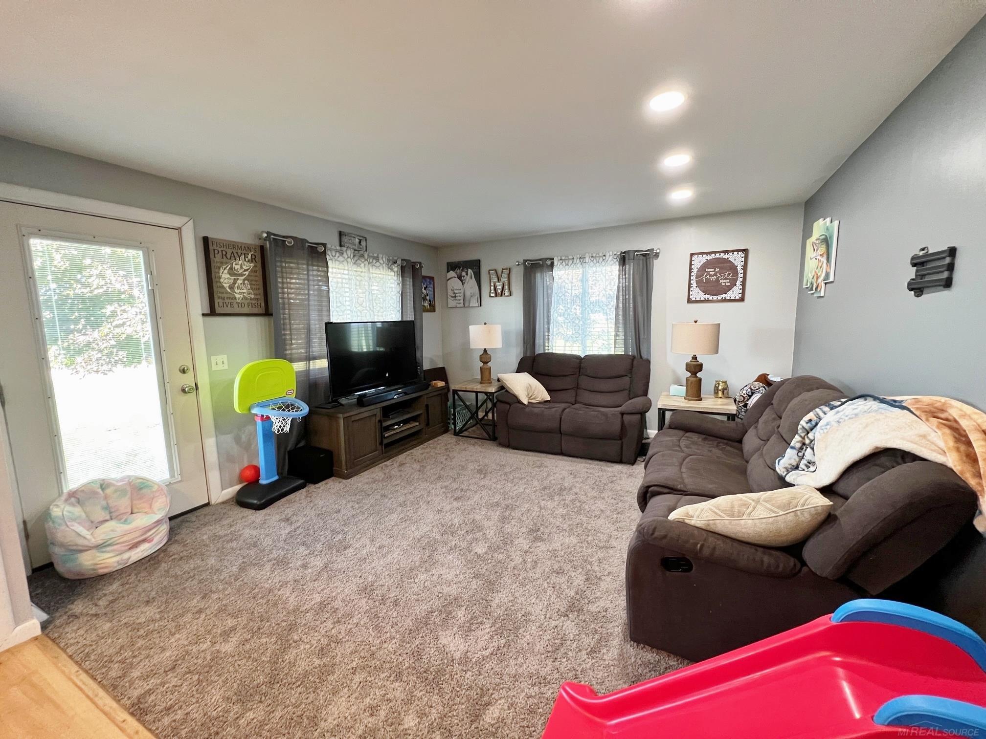 3424 Ridley Road Palms, MI 48465 - Photo 9 of 20