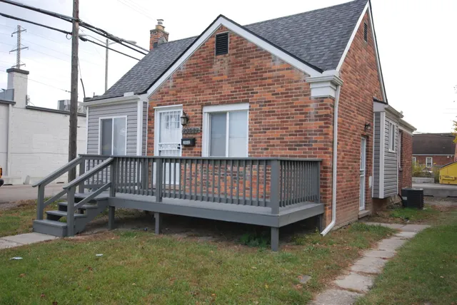 $1,800 | 20532 Lesure Street, Detroit, MI 48235