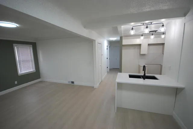 $1,800 | 20532 Lesure Street, Detroit, MI 48235