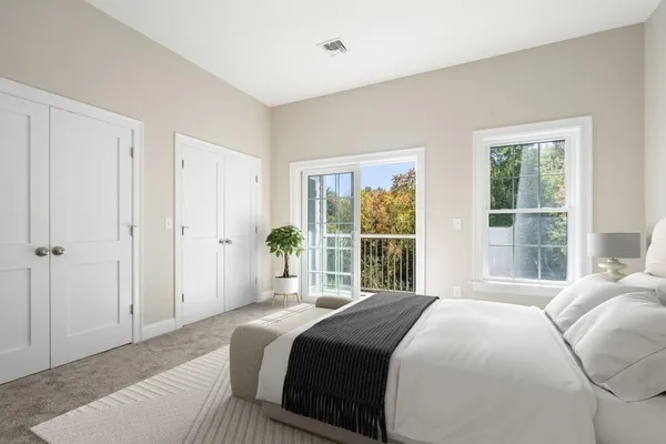 $2,600 | 242 Main Street, Unit 302, Millis, MA 02054