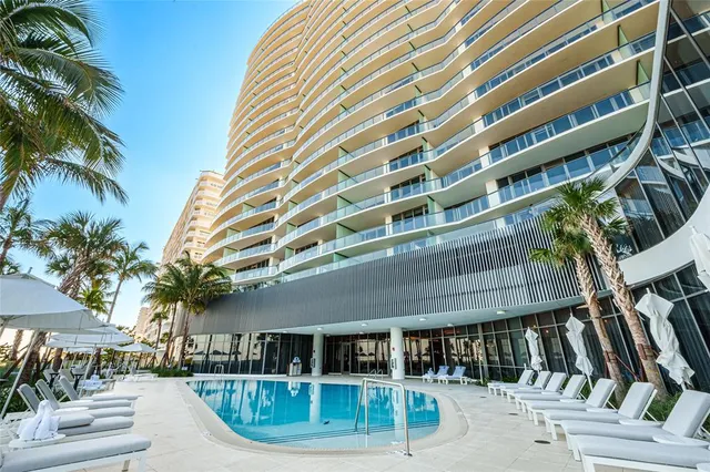 $3,395,000 | 1116 North Ocean Boulevard, Unit 301, Pompano Beach, FL 33062
