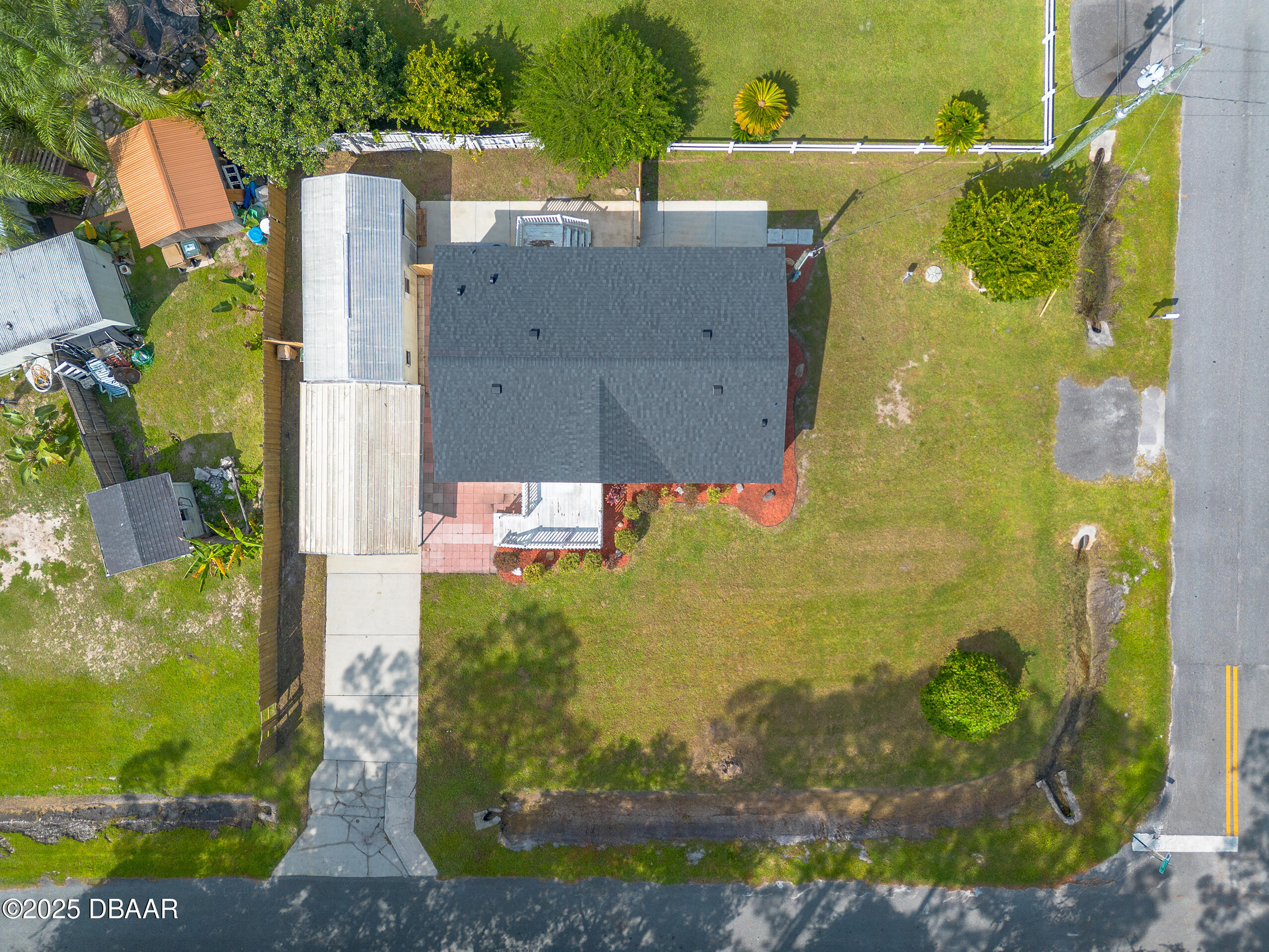 55721 Palmetto Road Astor, FL 32102 - Photo 27 of 27 an aerial view of a residential houses