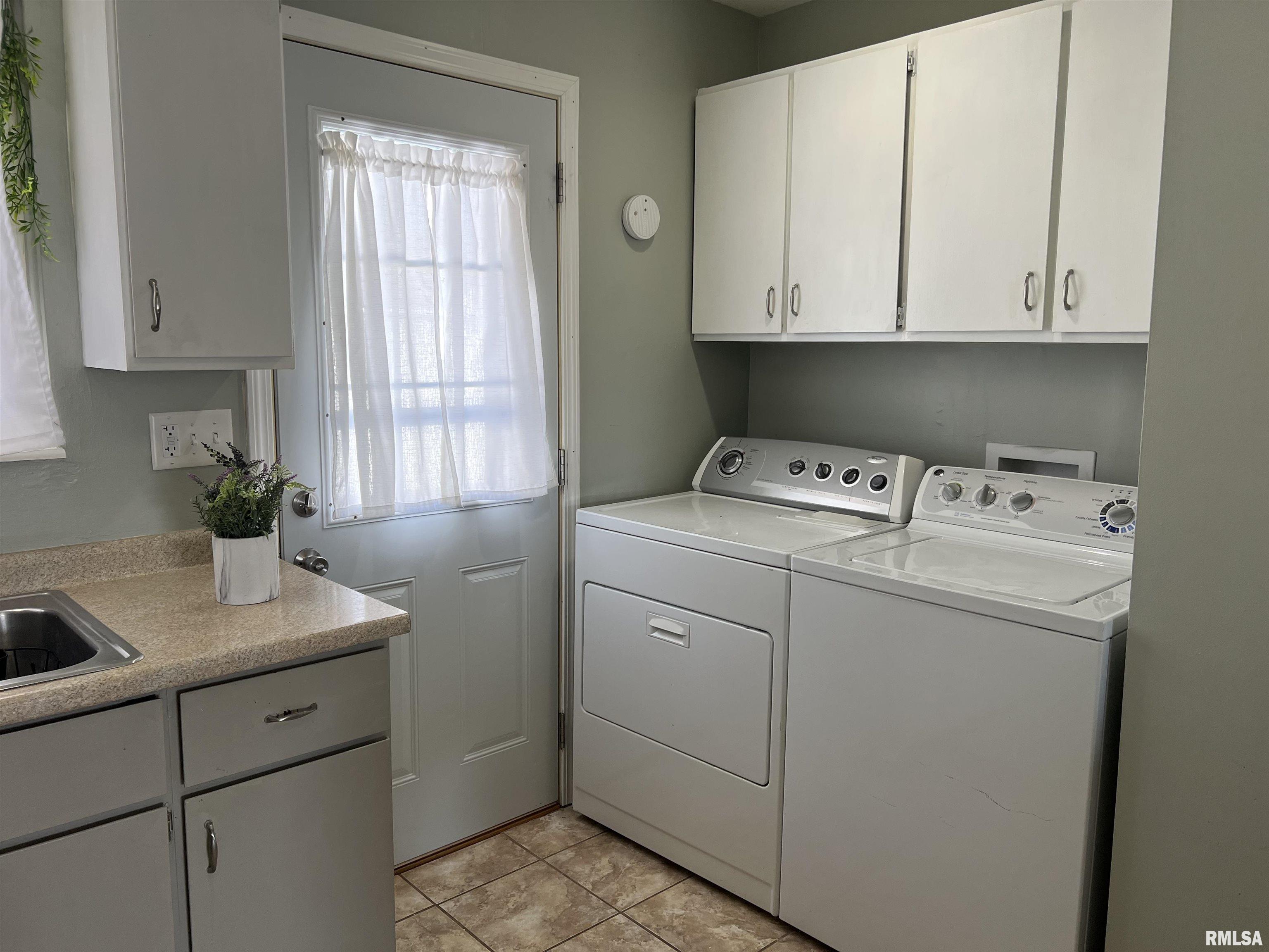420 Brentwood Road, Unit 301 Morton, IL 61550 - Photo 13 of 53 Gallery Image 13