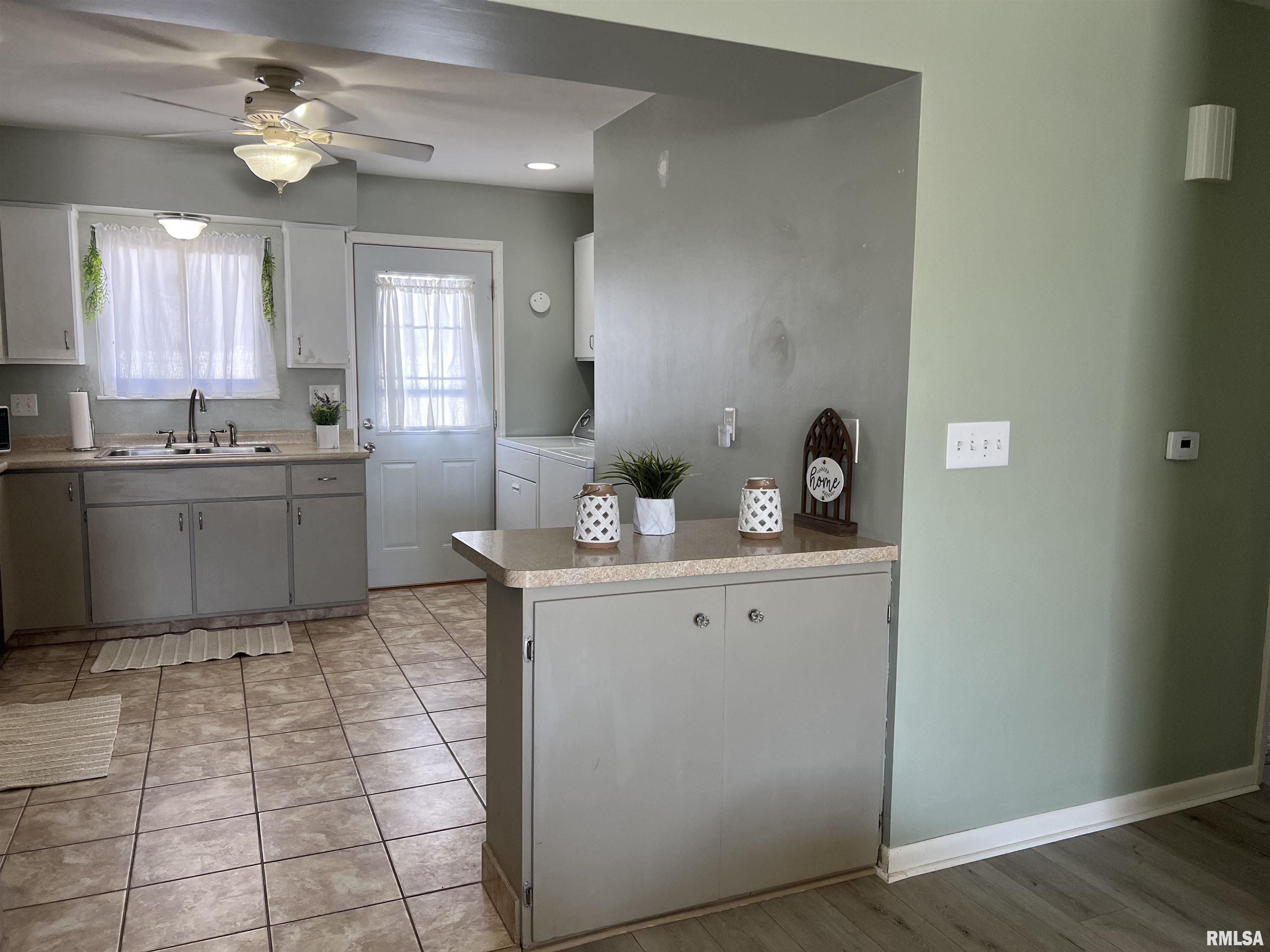 420 Brentwood Road, Unit 301 Morton, IL 61550 - Photo 21 of 53 Gallery Image 21