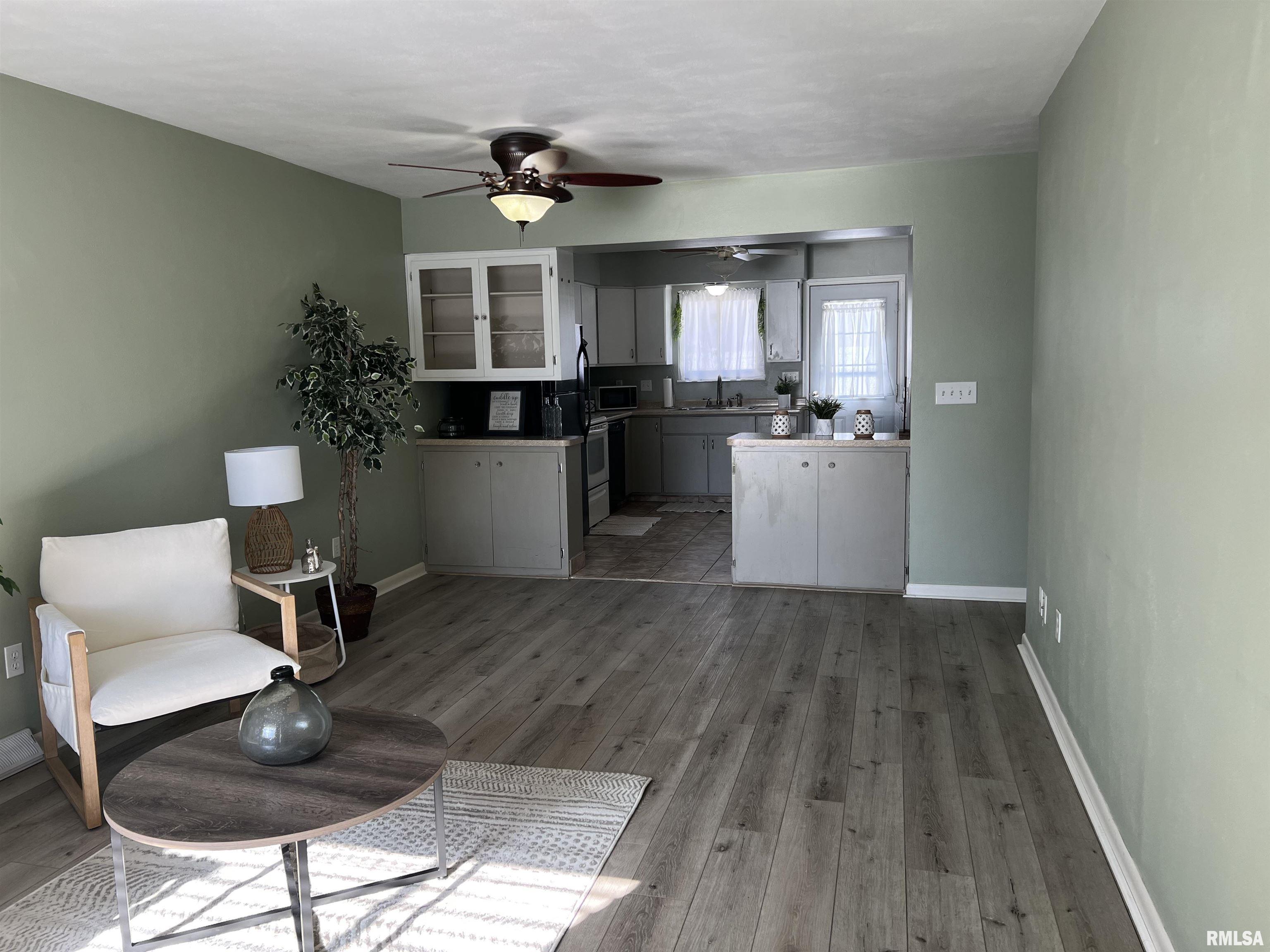 420 Brentwood Road, Unit 301 Morton, IL 61550 - Photo 24 of 53 Gallery Image 24
