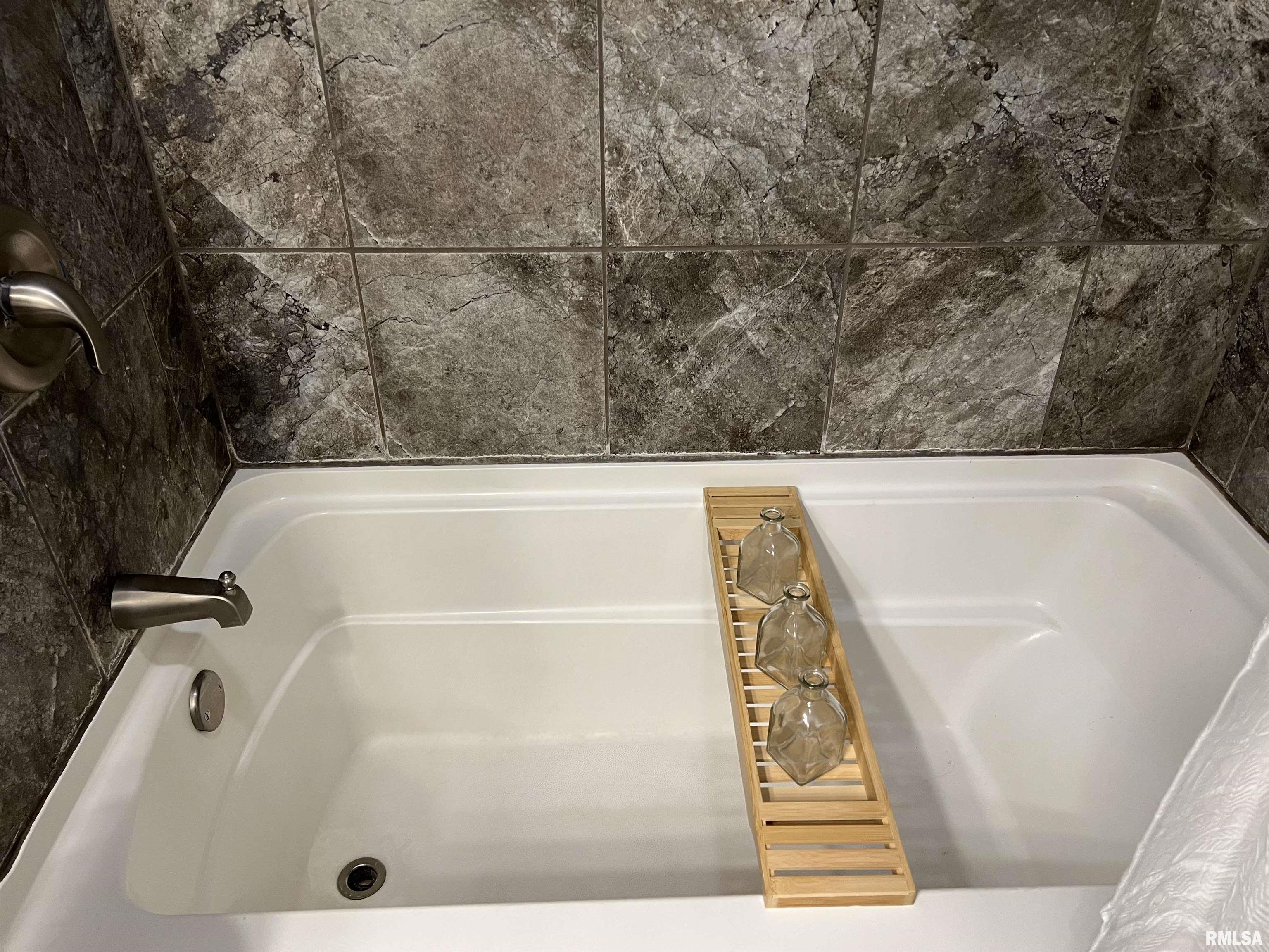 420 Brentwood Road, Unit 301 Morton, IL 61550 - Photo 48 of 53 Gallery Image 48
