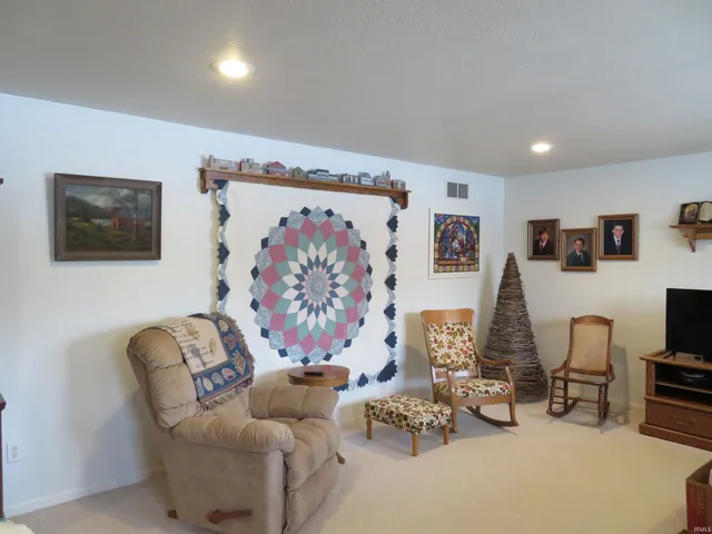 $316,900 | 1362 Pebble Court, Goshen, IN 46528