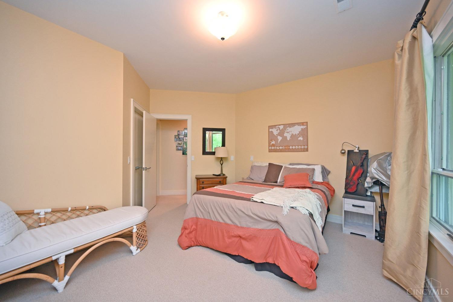 7811 Hopper Road Cincinnati, OH 45255 - Photo 29 of 48 Gallery Image 29