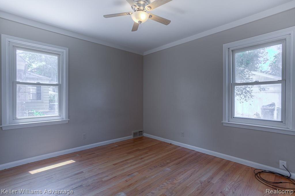 3546 Merrick Street Dearborn, MI 48124 - Photo 16 of 32