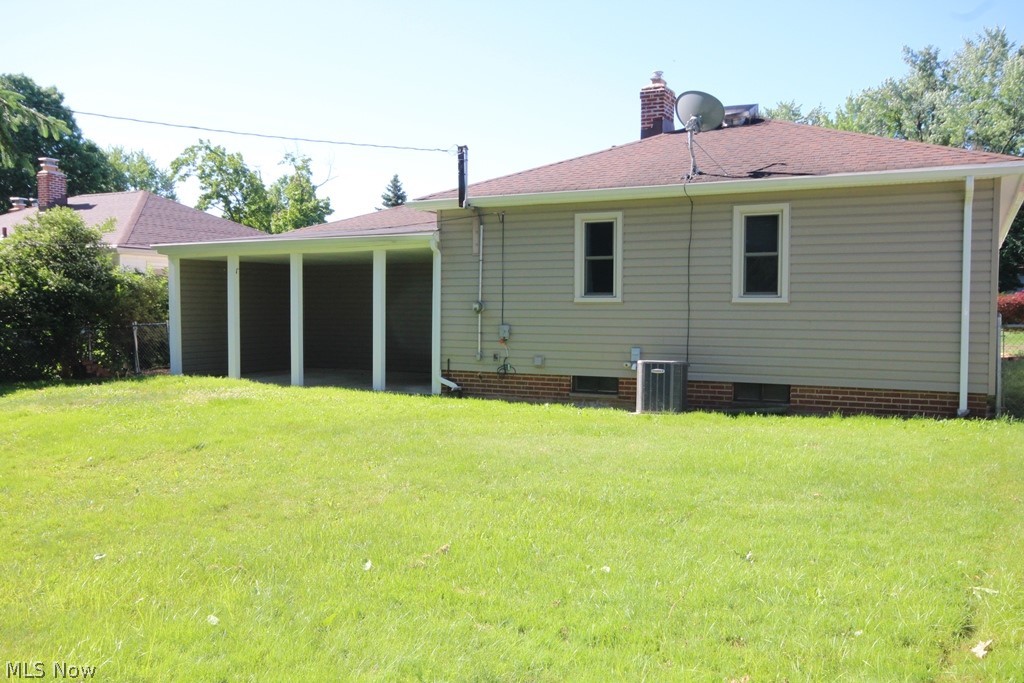 10610 Windham Road Parma, OH 44130 - Photo 22 of 25