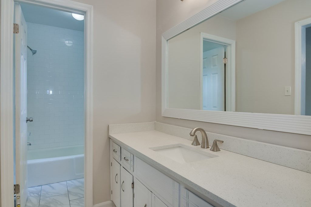 309 Rockdale Road Martinez, GA 30907 - Photo 18 of 41 Owner Bathroom