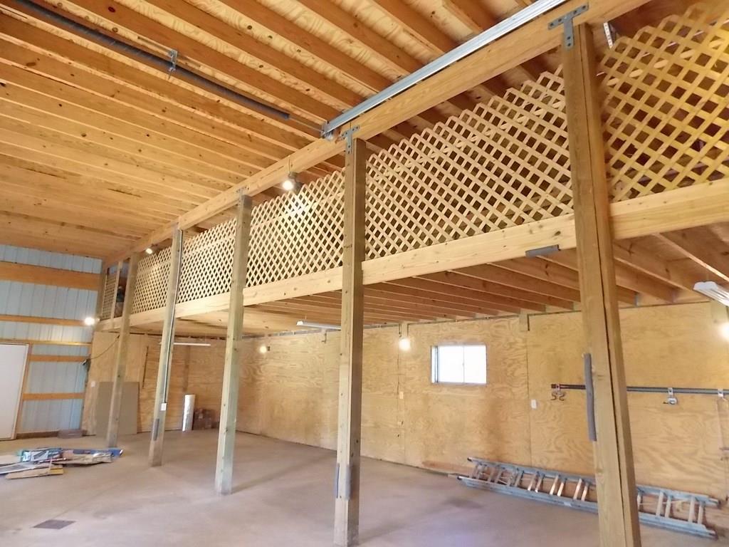 9029 Schlatter Road Leo, IN 46765 - Photo 7 of 16