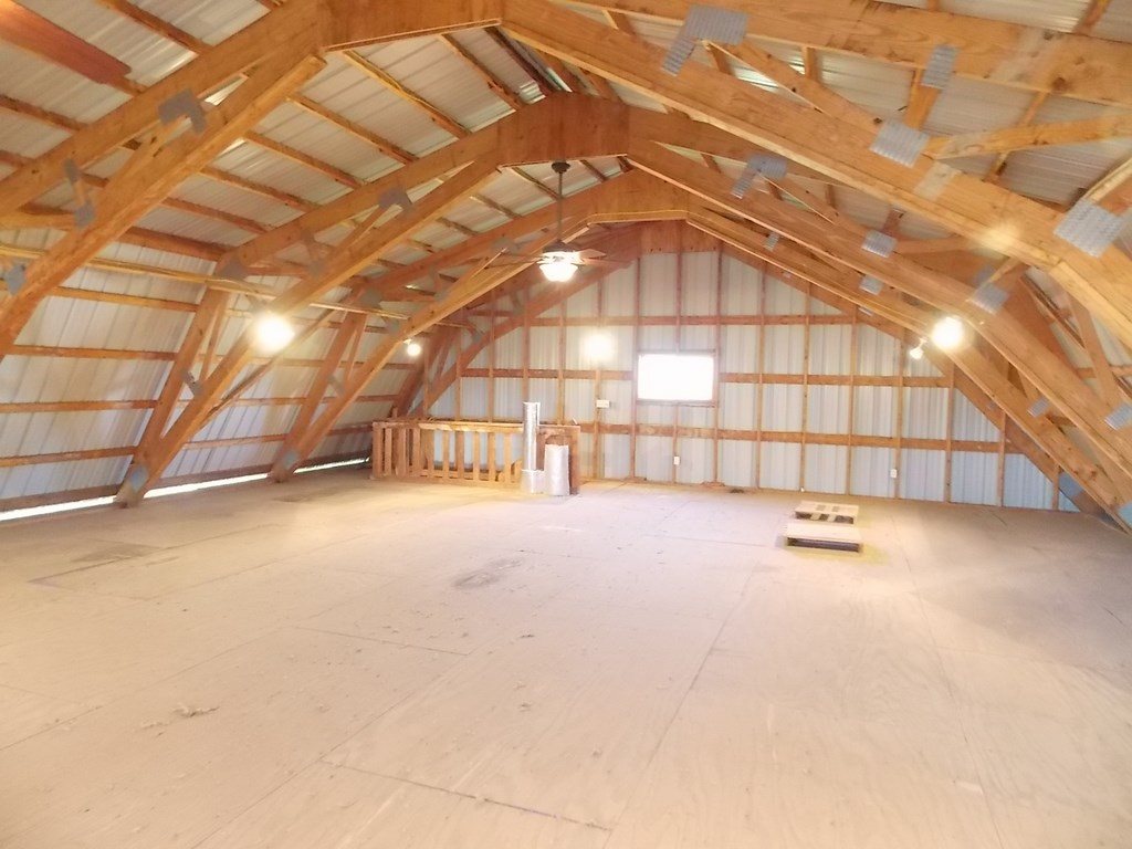 9029 Schlatter Road Leo, IN 46765 - Photo 9 of 16