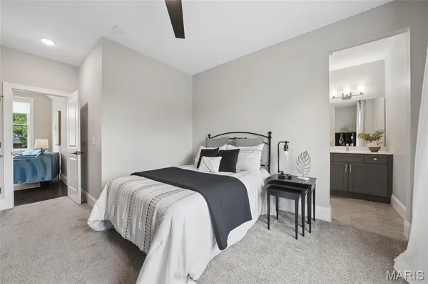 $1,775,000 | 1209 Lockett Lane, St. Louis, MO 63122